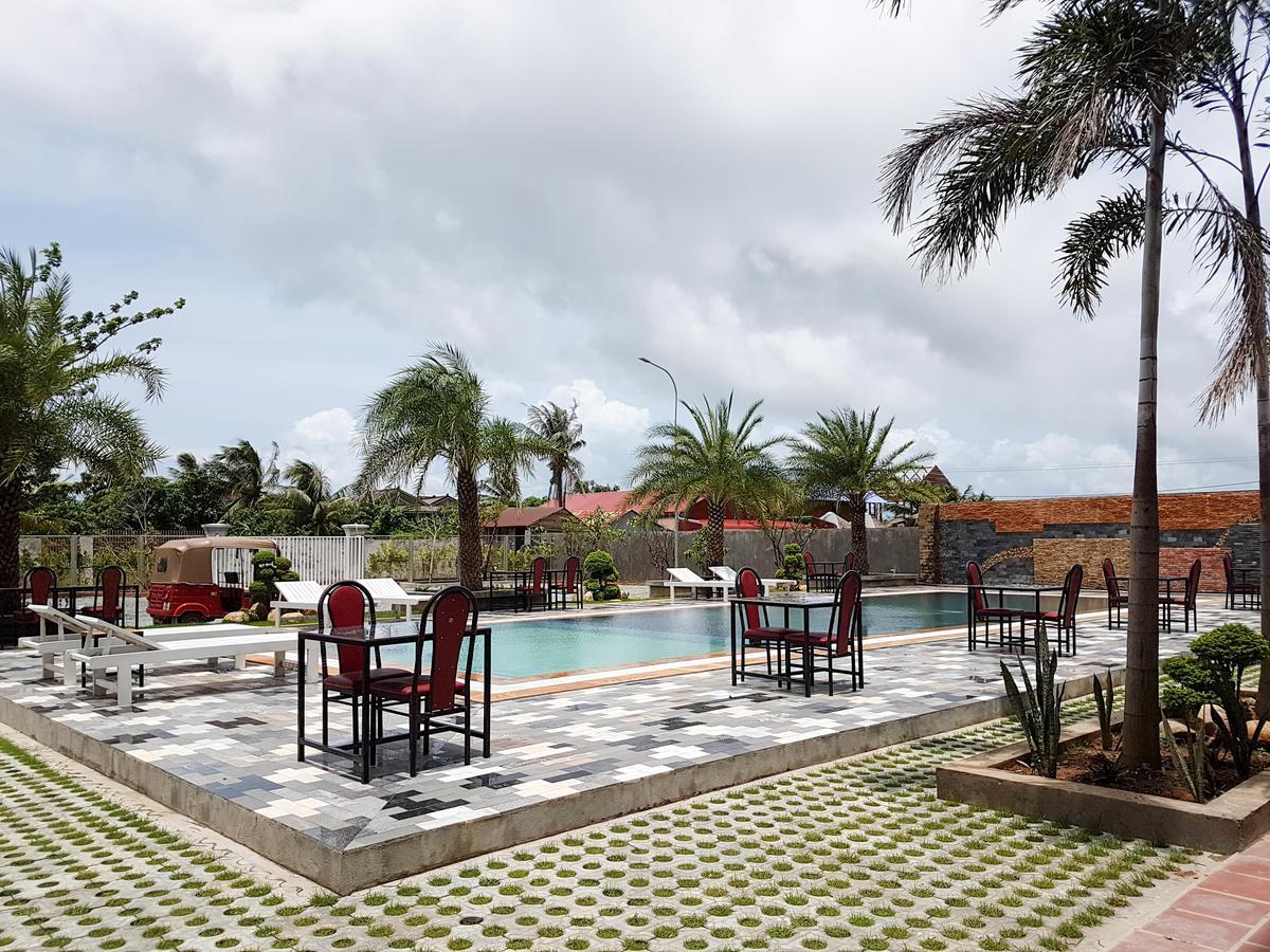 Two Moons Resort Kampot Exterior foto