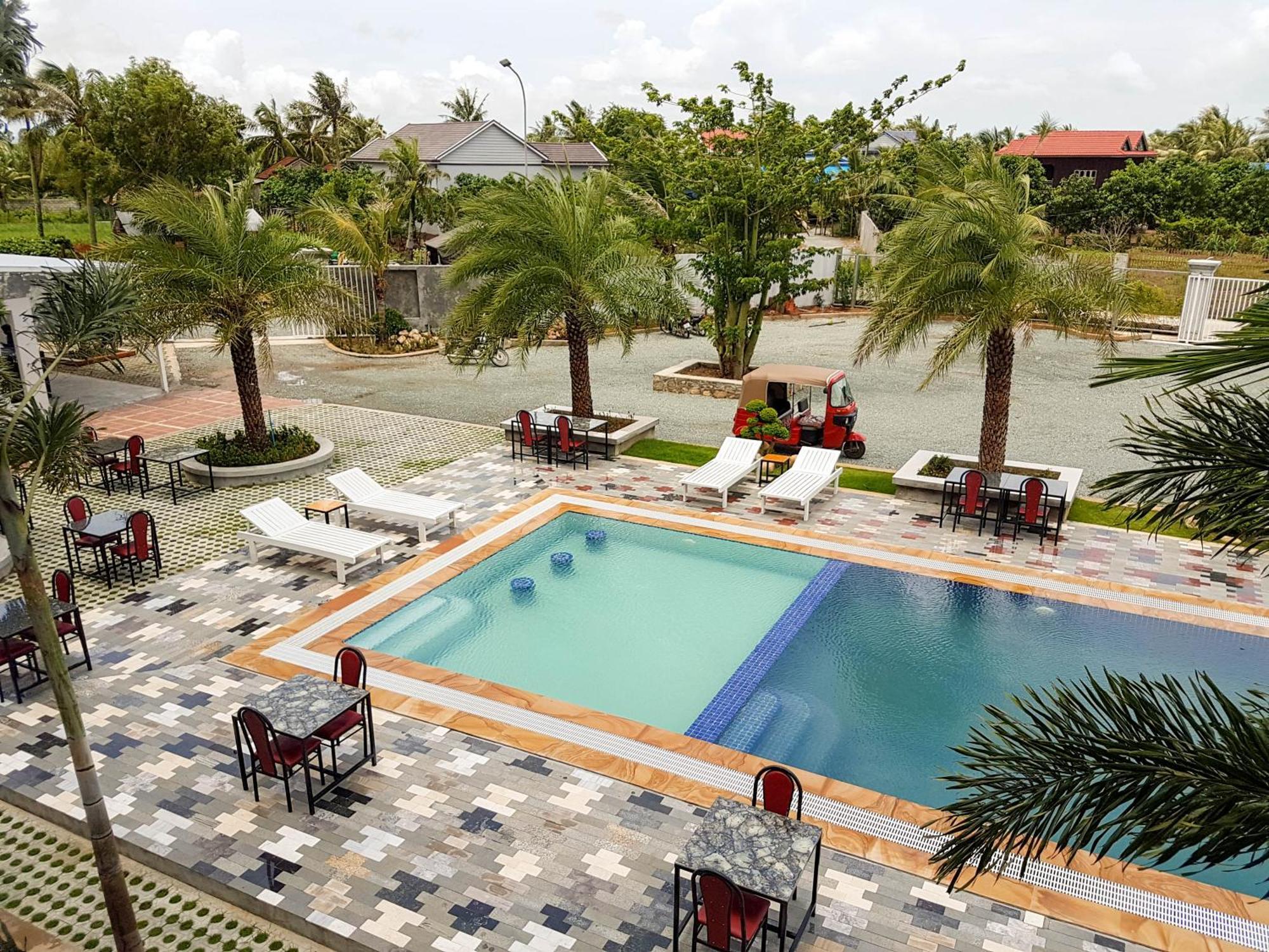 Two Moons Resort Kampot Exterior foto